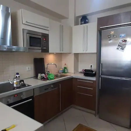 Amazing View Large 1 Bed 1 Bath Lovely Appartement *